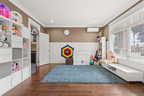 15487 Thrift Avenue, White Rock, BC 