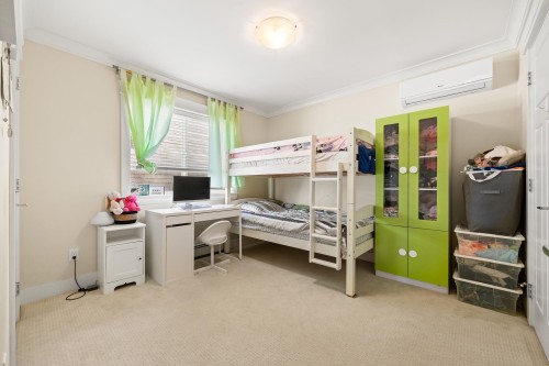 15487 Thrift Avenue, White Rock, BC 