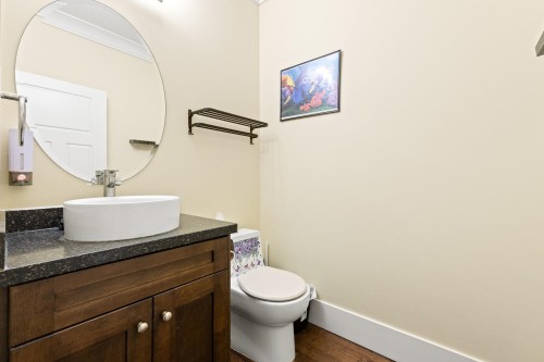 15487 Thrift Avenue, White Rock, BC 