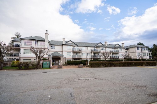 305-12769 72 Avenue  Surrey, BC V3W 2M7