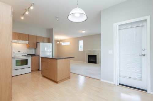 37-15868 85 Avenue, Surrey, BC 