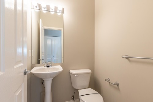 37-15868 85 Avenue, Surrey, BC 