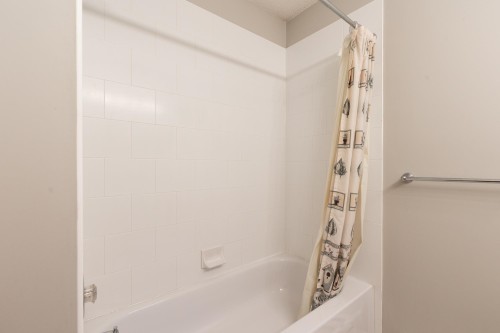 37-15868 85 Avenue, Surrey, BC 