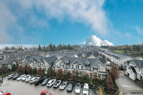 505-20826 72 Avenue, Langley, BC 