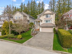 15497 Rosemary Heights Crescent Surrey, BC V3Z 0K2