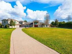 2580 210 Street Langley, BC V2Z 2A9