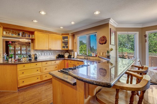 13541 60A Avenue, Surrey, BC 
