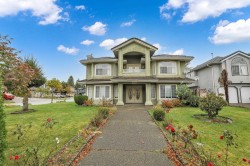 12255 64a Avenue Surrey, BC V3W 3R8