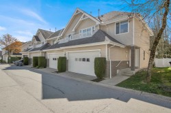 25-13918 58 Avenue Surrey, BC V3X 3N8