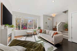 16511 24a Avenue Surrey, BC V3Z 0M8