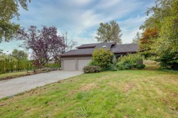 18208 21a Avenue Surrey, BC V3Z 9W2