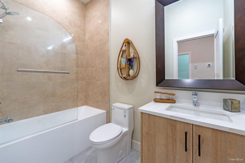 Upper House-8926 Shepherd Way, Delta, BC 