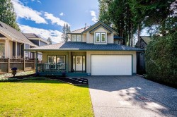 12652 16 Avenue Surrey, BC V4A 1N1
