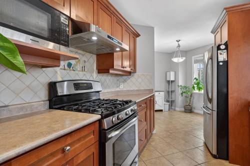 46-8717 159 Street, Surrey, BC 