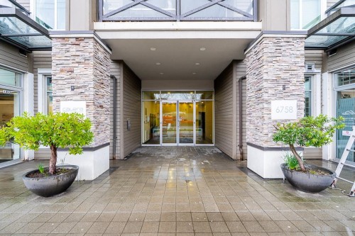 251-6758 188 Street  Surrey, BC V4N 6K2