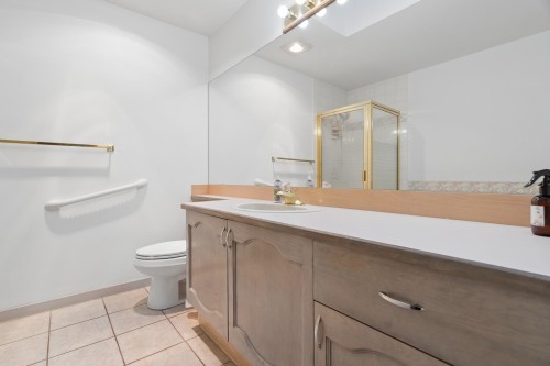 19-9168 Fleetwood Way, Surrey, BC 