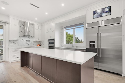 838 Stevens Street, White Rock, BC 