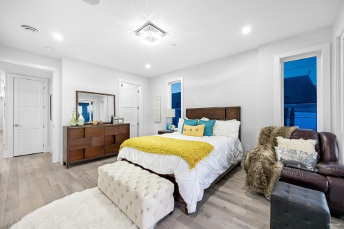 838 Stevens Street, White Rock, BC 