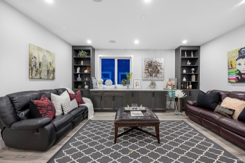 838 Stevens Street, White Rock, BC 