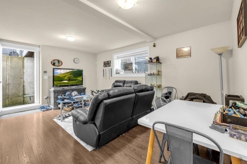 21037 77 Avenue, Langley, BC 