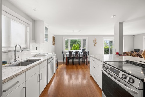2225 Crystal Court, Abbotsford, BC 