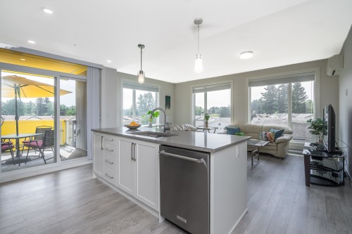 307-2555 Ware Street  Abbotsford, BC V2S 0J4