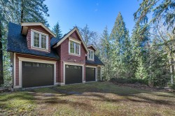5028 Sumas Mountain Road Abbotsford, BC V3G 3C1