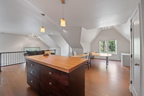 5028 Sumas Mountain Road, Abbotsford, BC 