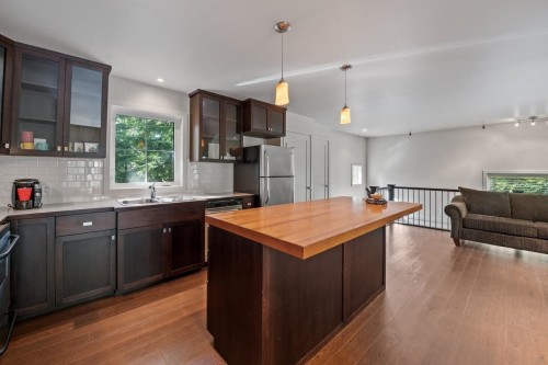 5028 Sumas Mountain Road, Abbotsford, BC 