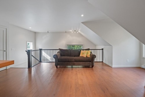 5028 Sumas Mountain Road, Abbotsford, BC 