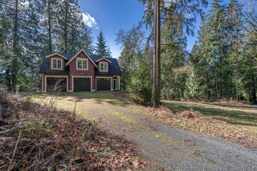 5028 Sumas Mountain Road, Abbotsford, BC 
