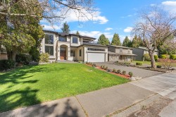 14419 17a Avenue  Surrey, BC V4A 5P5