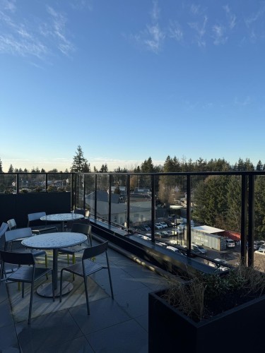 114-15739 Fraser Highway, Surrey, BC 