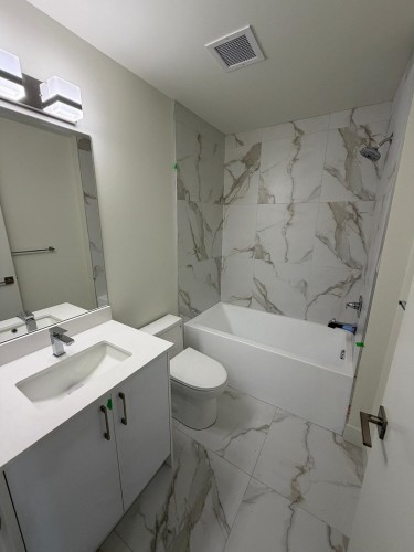 114-15739 Fraser Highway, Surrey, BC 