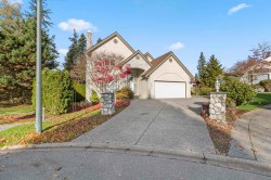 2570 138 Street Surrey, BC V4P 2M1