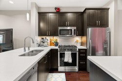 26-2689 Parkway Drive Surrey, BC V4P 0C3