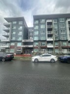 407-14225 103a Avenue Surrey, BC V3T 0T4