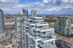 1502-1441 Johnston Road  White Rock, BC V4B 3Z4