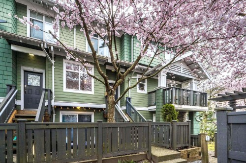 2-15233 34 Avenue  Surrey, BC V3Z 2T7