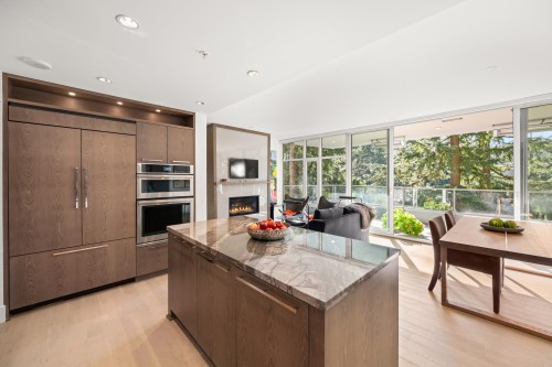 407-1501 Vidal Street  White Rock, BC V4B 0B5