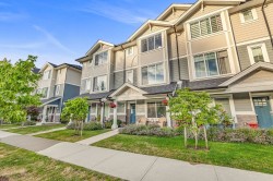 19-19483 74 Avenue Surrey, BC V4N 6V7