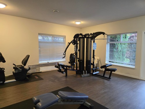 204-16233 82 Avenue, Surrey, BC 