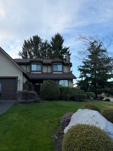 15049 75 Avenue, Surrey, BC 