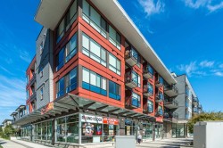 414-18811 72 Avenue Surrey, BC V4N 6W7