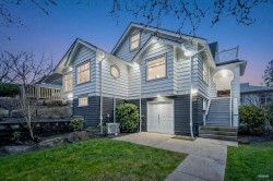 21-15188 62a Avenue Surrey, BC V3S 1W7