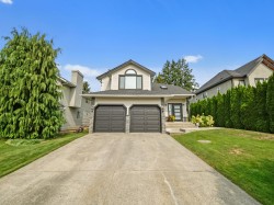15641 107 Avenue  Surrey, BC V4N 3H8