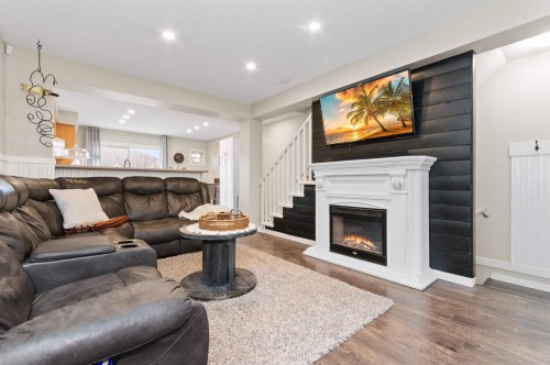 33-4401 Blauson Boulevard, Abbotsford, BC 