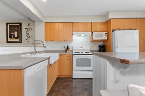 33-4401 Blauson Boulevard, Abbotsford, BC 