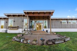 24509 36 Avenue Langley, BC V2Z 1J2