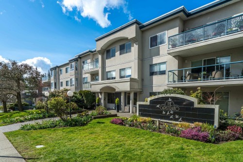 308-1441 Blackwood Street  White Rock, BC V3B 3V6